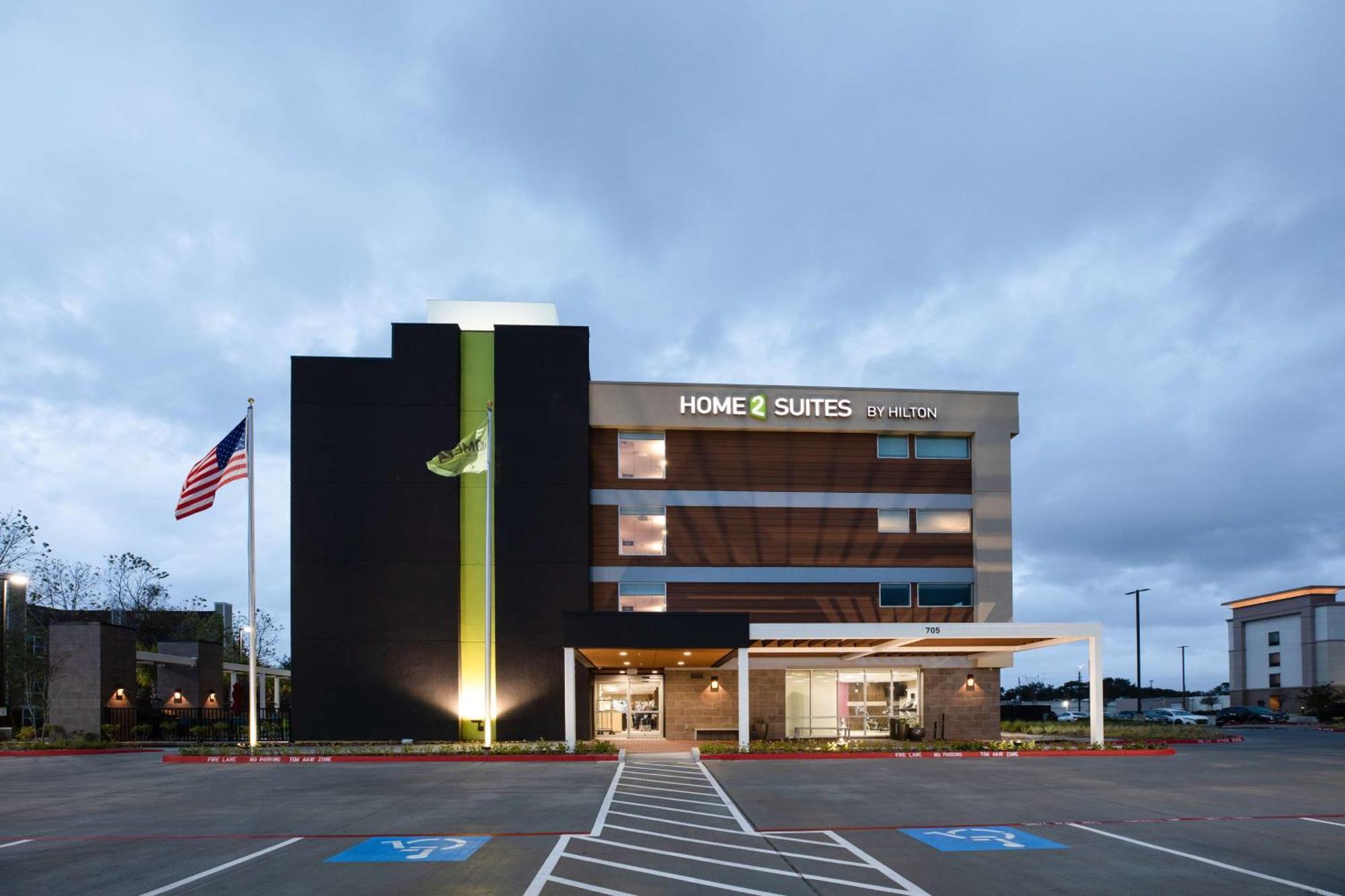 Home2 By Hilton Bush Intercontinental Airport Iah Beltway 8 Houston